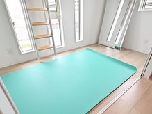ディスティニー(Destiny)の雰囲気（ストレッチなどで使用するお部屋）