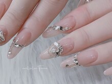 フィオナ 大久保店(Fiona)/華奢ビジュー アート