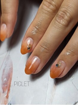 ネイルアンドアイラッシュアンドアロマ ピグレット(PIGLET)/グラデーション