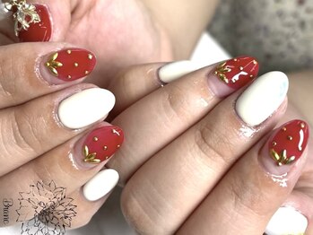 いちごネイル