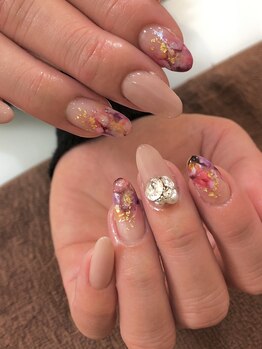 リアンブリエ(LienBriller)/大理石ネイル