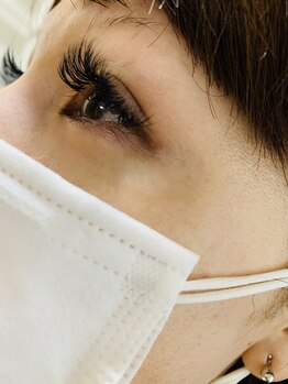 アイラッシュサロンラソーレ(Rasore)/ボリュームラッシュつけ放題