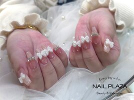 ガーリーネイル