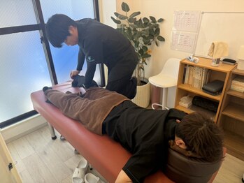 リ・ムーヴ鍼灸整体院 大宮駅前院の写真/≪大宮駅西口徒歩2分♪≫メンズ特有のお悩みに特化!仕事疲れをリセットし、肩こり・腰痛を根本から改善!