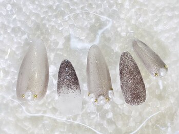 キラキラネイル