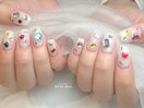 宝石ビジューネイル
