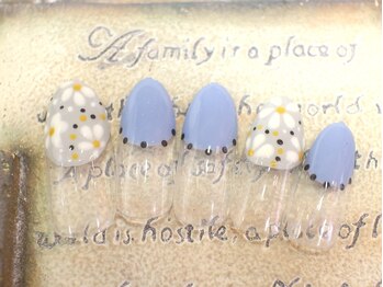 ネイルサロン ティディ(TIDY)/シンプル手描きフラワー