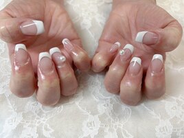 白フレンチネイル
