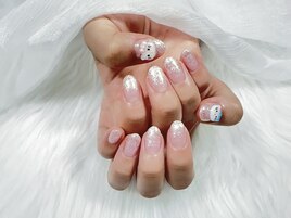 ラメグラデーションネイル
