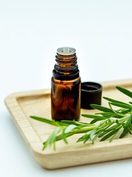 活瘉(KATSUYU)の写真/《アロマ×オイル整体》不調に合わせブレンドした精油でマッサージ。リンパや血液を流しながら骨格も矯正。