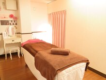 ソウ 新宿(SOU)/ドレッサー完備の施術ルーム☆