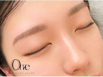 オンズ(Onze)/眉毛ワックス(間引きメイク込み)
