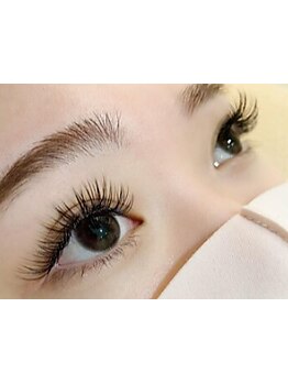 目の形にあったエクステ提案が得意