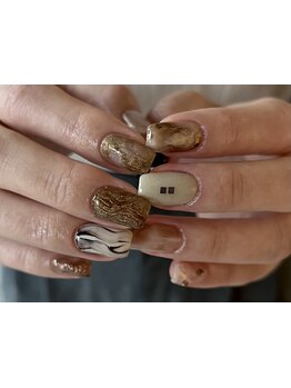 ショートネイルデザインが豊富