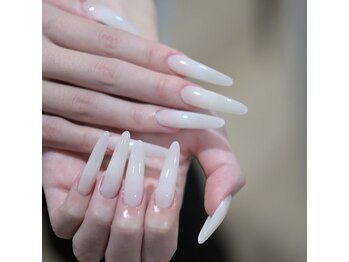 アモールビューティー 新宿店(Amor Beauty)/長さだしホワイトワンカラー