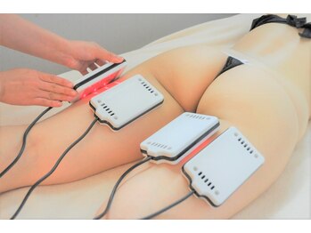 女性とこどもの保健室/痩身マシン　ダイオードLED