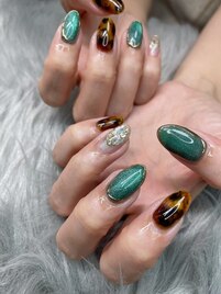 定額ネイルも時間内アート追加◎