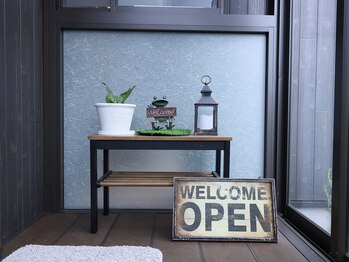 エムハンズ(Mhand's)