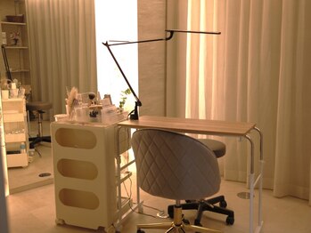 ウンネイル 多賀城市(u.n nail)の写真/【多賀城/完全個室/長さだし】空間づくりにこだわった完全個室で、理想のネイルを手に入れませんか?