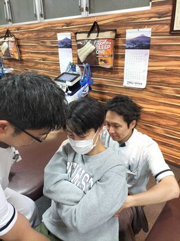 三鷹整骨院/背骨のゆがみ