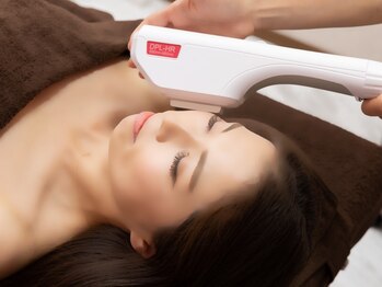 エクボ(EcBeau)/顔脱毛で隙のない美しさ！