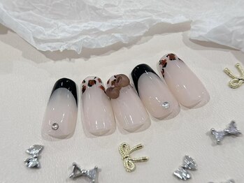 エムプラスビューティー(M+)/ワンホンネイル