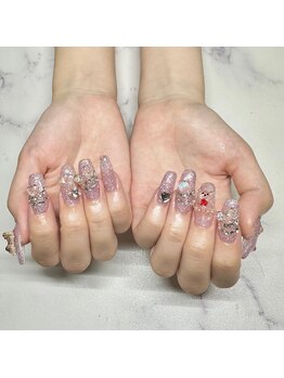 キアラネイルサロン/チップ長さだしパーツ付け放題