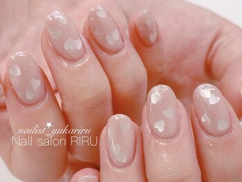 リル(RIRU)/キラキラハートホロネイル