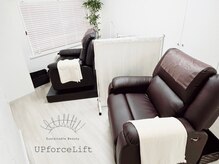 カラーアイラッシュ(Color eyelash)の雰囲気（清潔感のあるインテリアでお待ちしております★）
