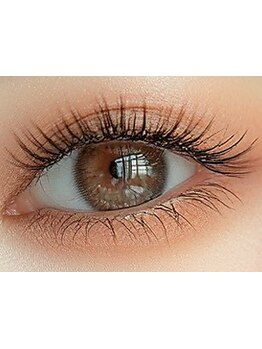 ボリュームのある目元にしたい