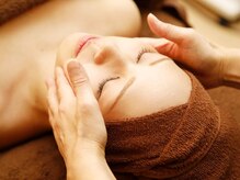 ラヴィッシュ(LAVISH)/小顔×リフトアップ