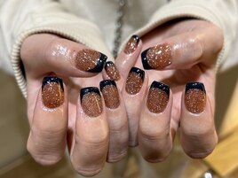 フラッシュ×フレンチネイル