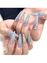 ビジューネイル