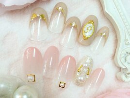 フレームネイル ￥１１５００～