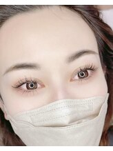 サロンドシャルム(Salon de charme)/トレンドの韓国風マツエク