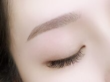 【美眉スタイリング（ブロウワックス）】お顔の印象は眉毛で決まる