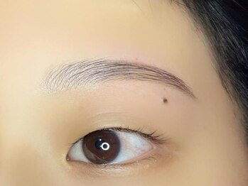 パーフェクトアイ 小松清六店(PerfectEye)/Hollywood Brow Lift