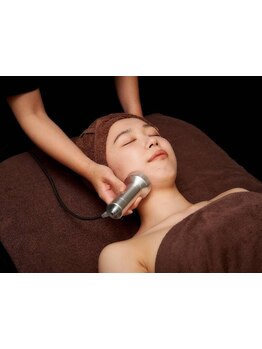 ホウレイ線・たるみ改善！予防ケア