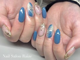 囲みネイル/ブルーネイル