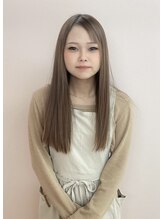 チャーム(charm) 貞方 