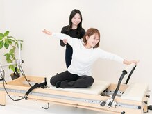 ピラティスルーム(Pilates Room)/レッスン風景