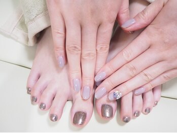 08ネイル(08 nail＆school)/手も足も美しく^ ^