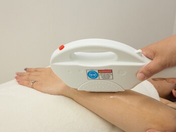 エトレ(ETRE)の写真/通いやすさ重視！脱毛デビューならエトレで♪腕+足だけの丸ごと脱毛も☆剃り跡のブツブツ毛穴にさよなら◎