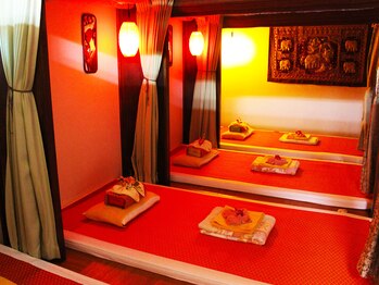 タイ古式リラクゼーション ルアムチャイ/タイを思わせる落ち着いた店内♪
