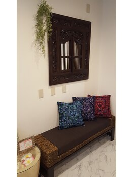 トータルビューティーウルウ(total beauty 潤 uru)/バリ風インテリアでリゾート気分