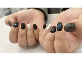 選べる定額ネイルアート４本込