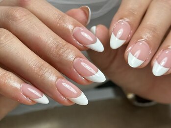 Miya NailSalonの写真/爪が薄い・弱い、形に悩みがある方必見◎爪の健康を第一に考えた施術で、美しい指先を演出♪