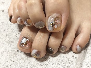 ジュイール(Jouir)/フットもニュアンスカラーで