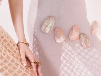 ラヴィヴィ 表参道店(LAVIVI.)/表参道店