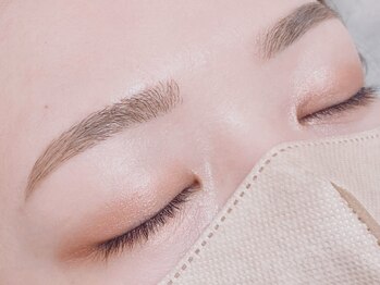 シュールシル 大宮店(SourCil)の写真/【お顔の印象に変化がついて、清潔感がアップする定番メニューのマッチングアイブロウ￥ 4,400 】